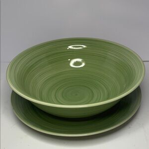Green Swirl Ceramic Bowl and Plate Set